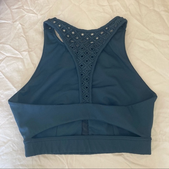 Carbon38‎ Sports Top - Picture 4 of 5